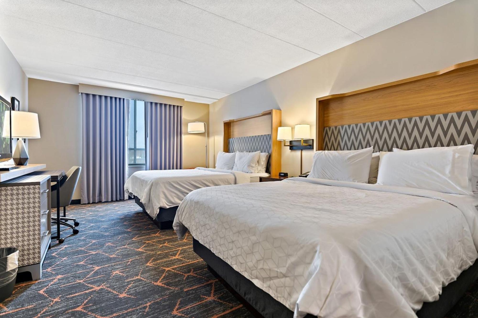 Holiday Inn Portsmouth By Ihg Экстерьер фото