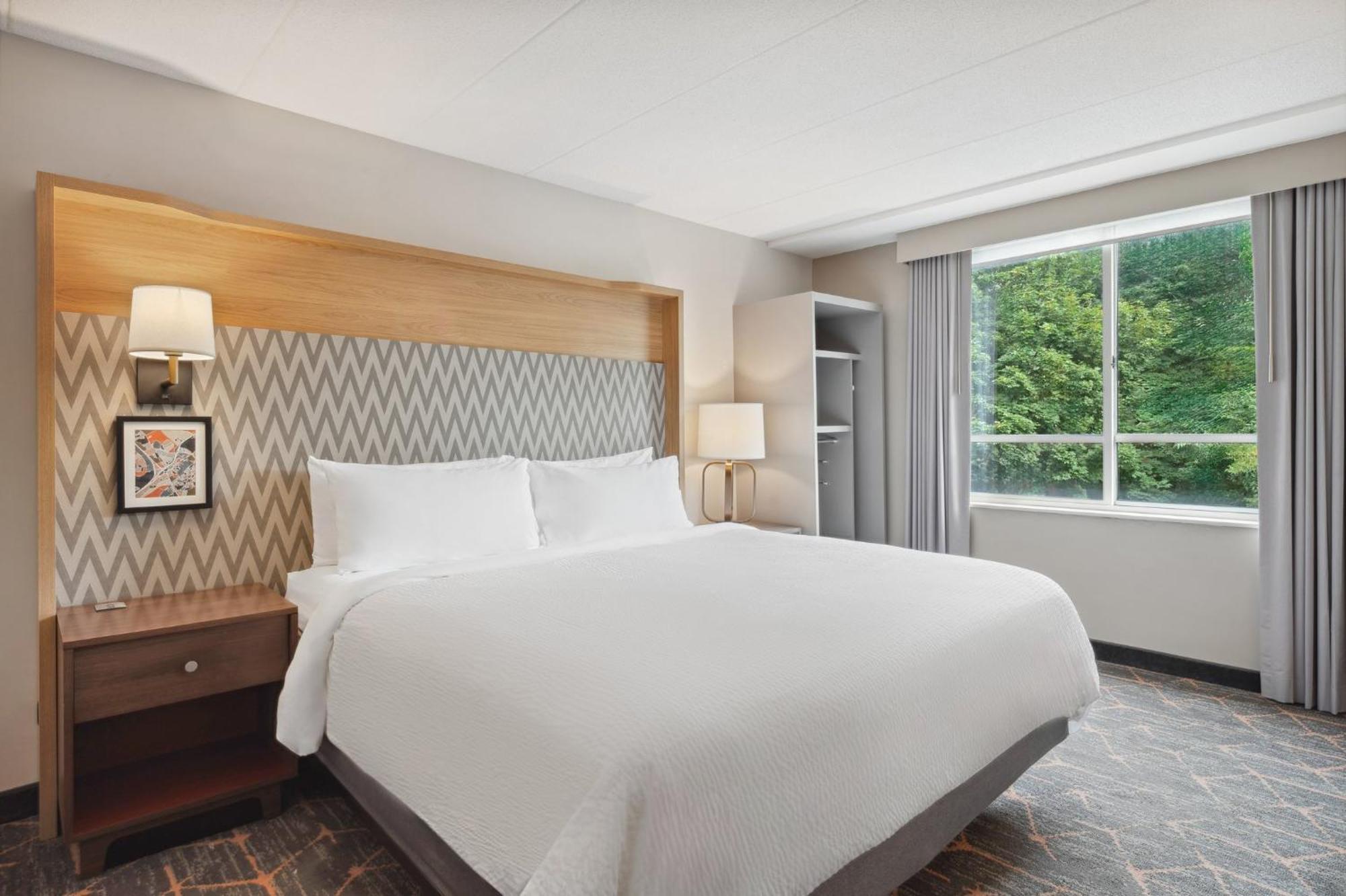 Holiday Inn Portsmouth By Ihg Экстерьер фото