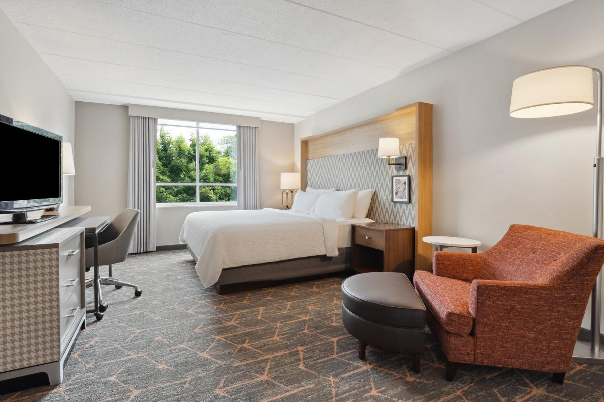 Holiday Inn Portsmouth By Ihg Экстерьер фото
