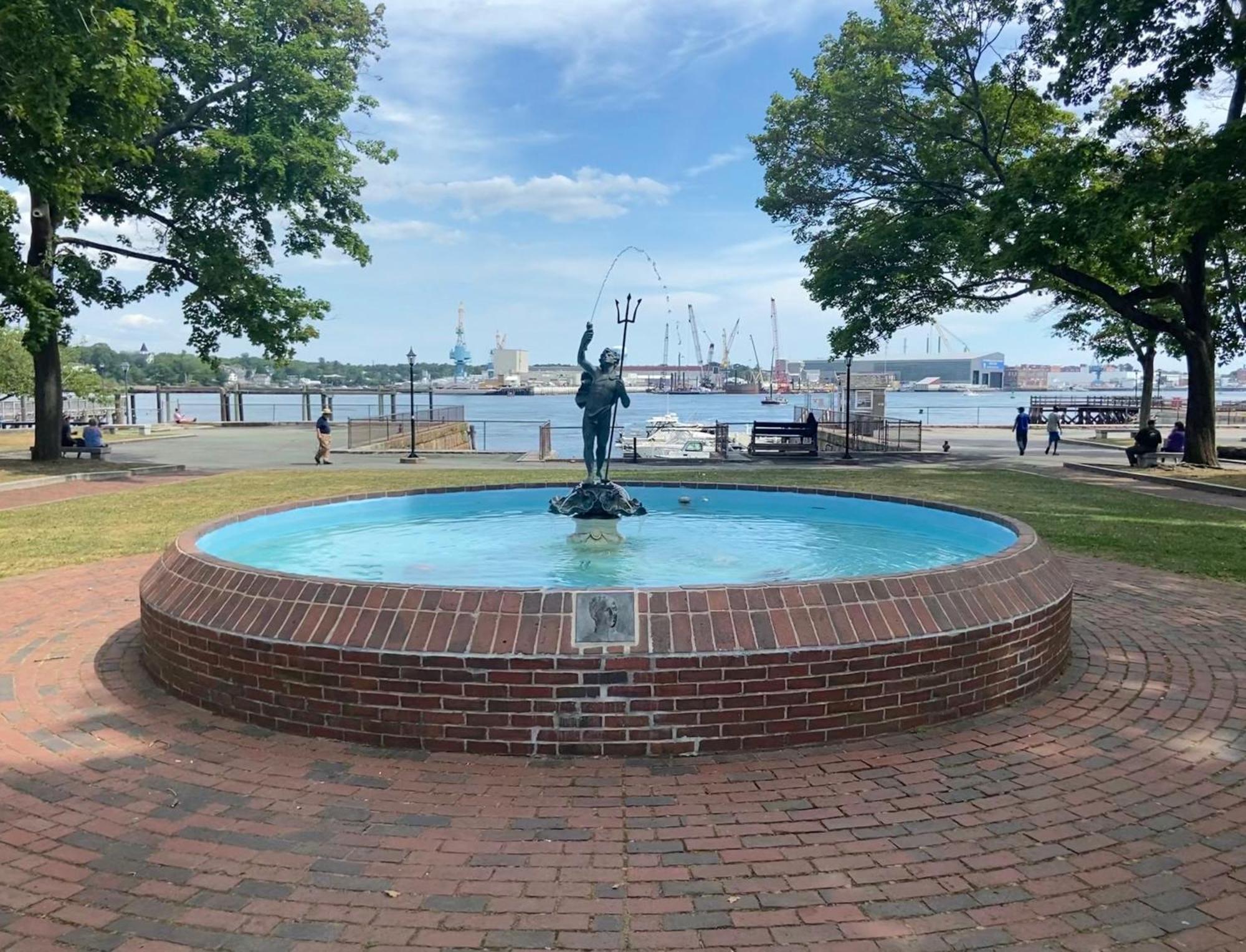 Holiday Inn Portsmouth By Ihg Экстерьер фото